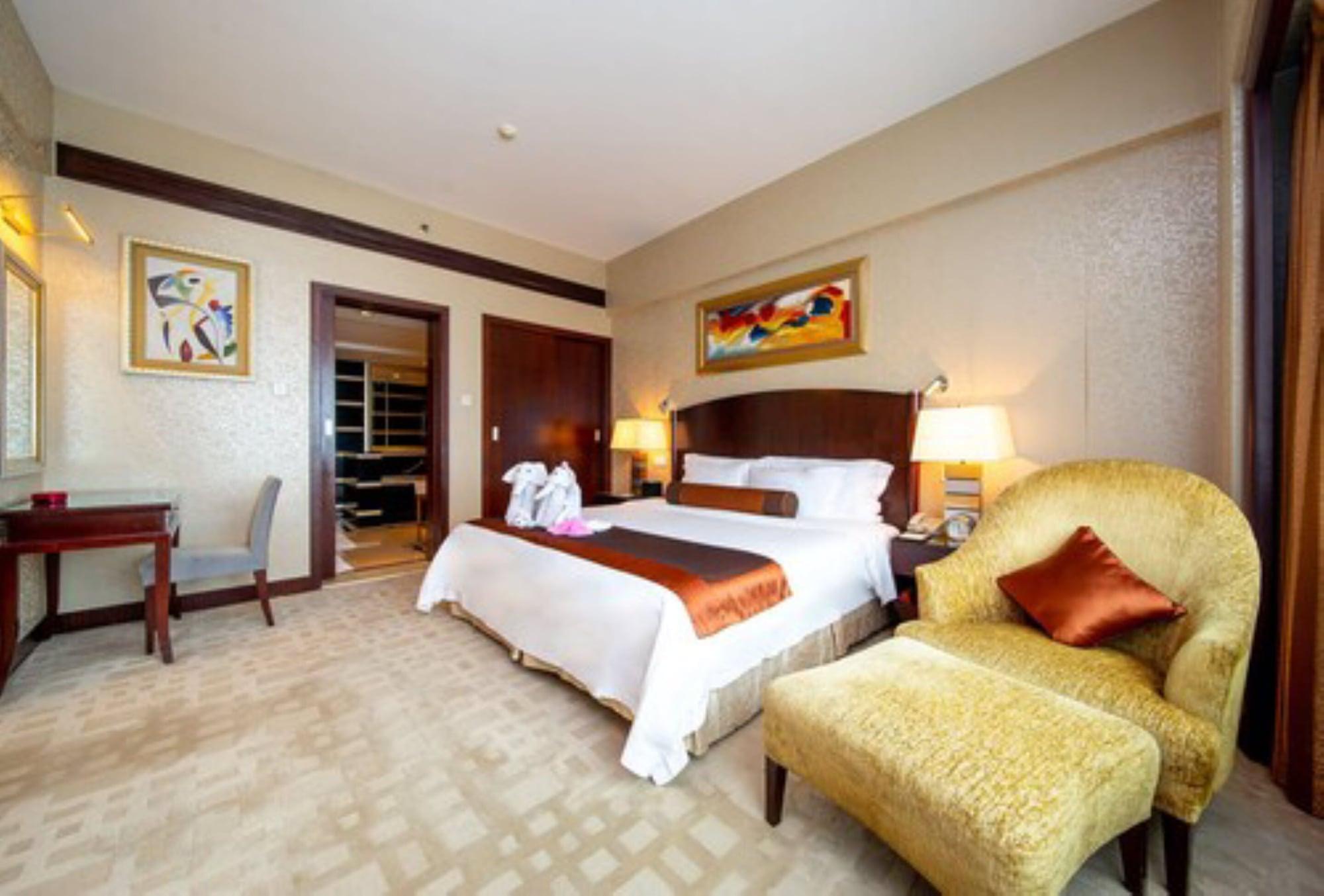 Grand International Hotel Гуанчжоу Экстерьер фото