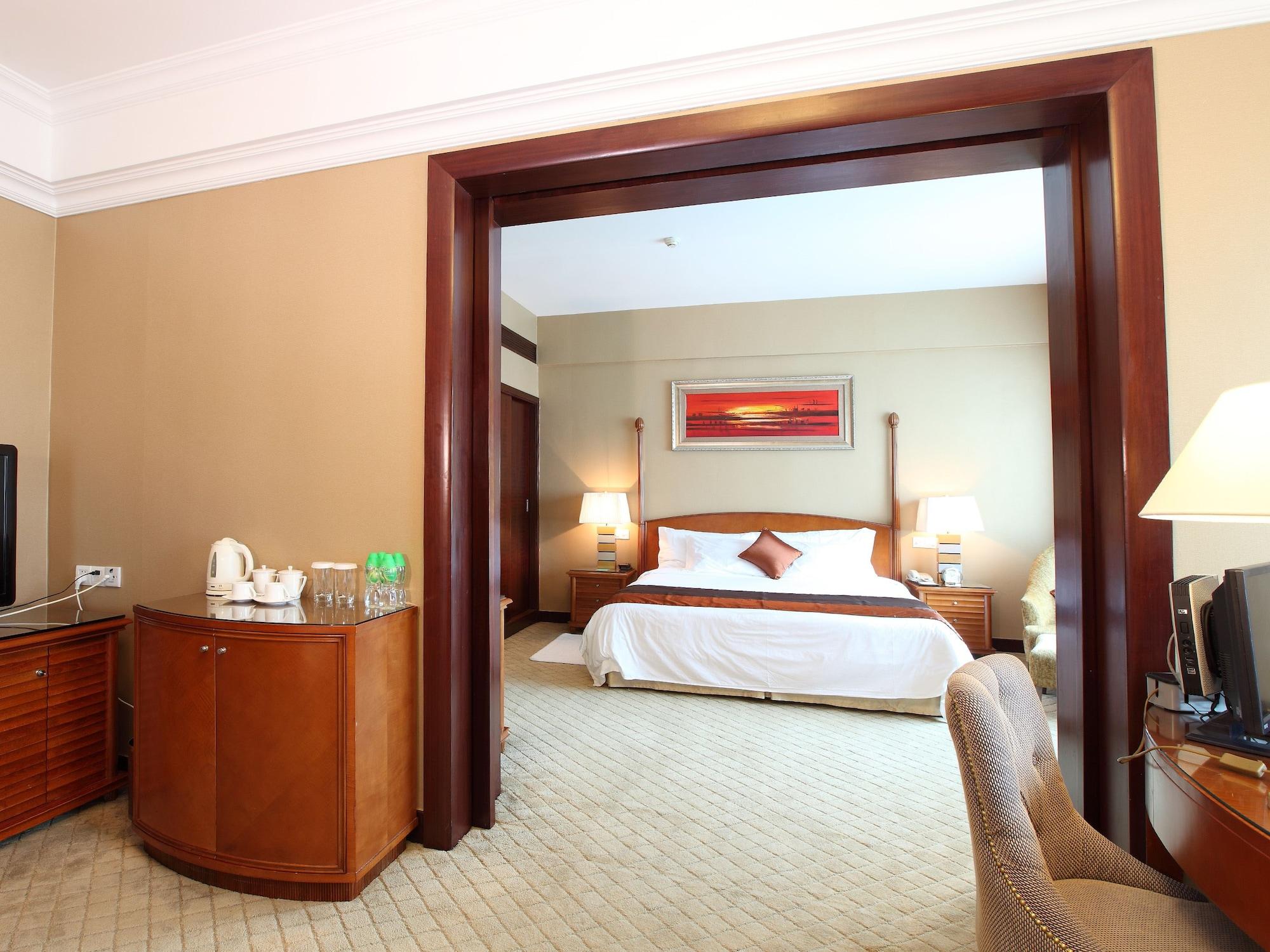 Grand International Hotel Гуанчжоу Экстерьер фото