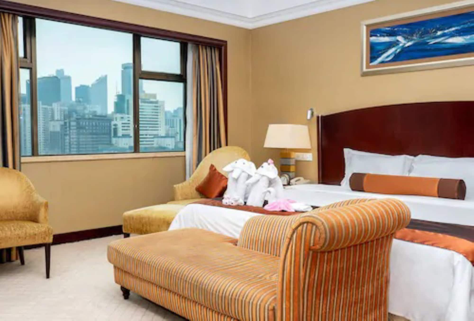 Grand International Hotel Гуанчжоу Экстерьер фото