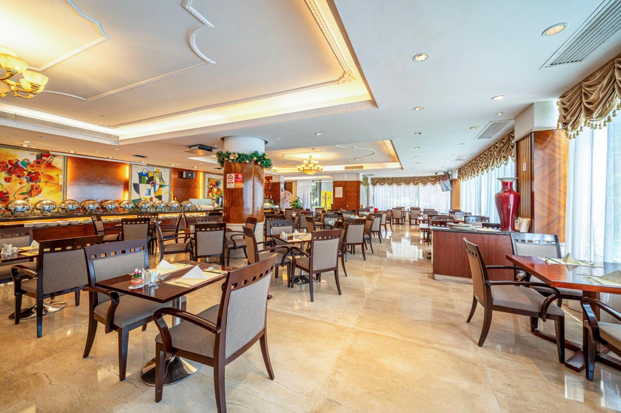 Grand International Hotel Гуанчжоу Экстерьер фото