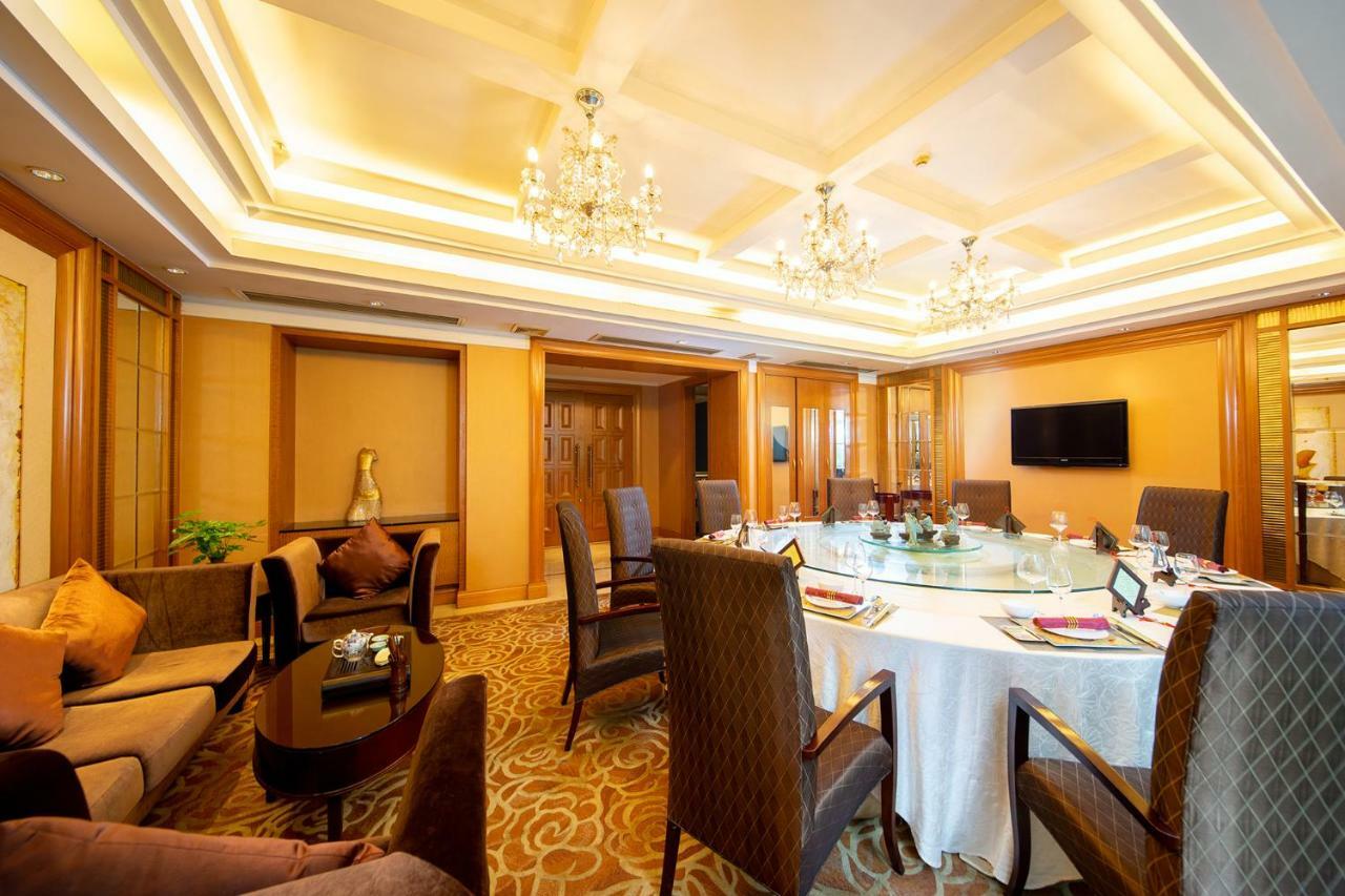 Grand International Hotel Гуанчжоу Экстерьер фото